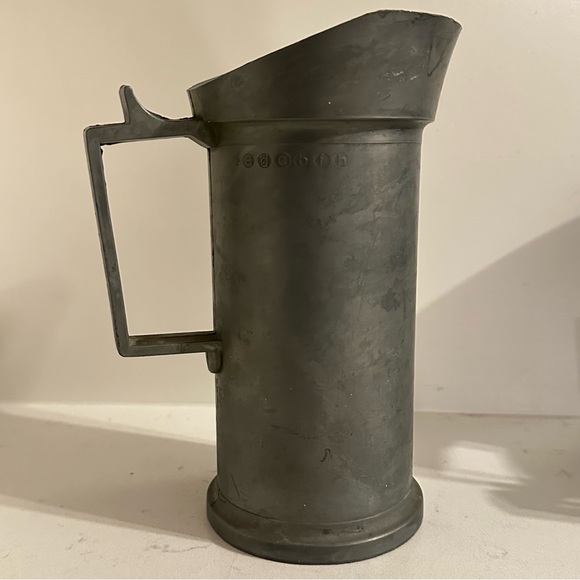 FULL SET ANTIQUE TANKARD PEWTER MEASURING PITCHERS, LITERS, MARKED - Picture 9 of 10